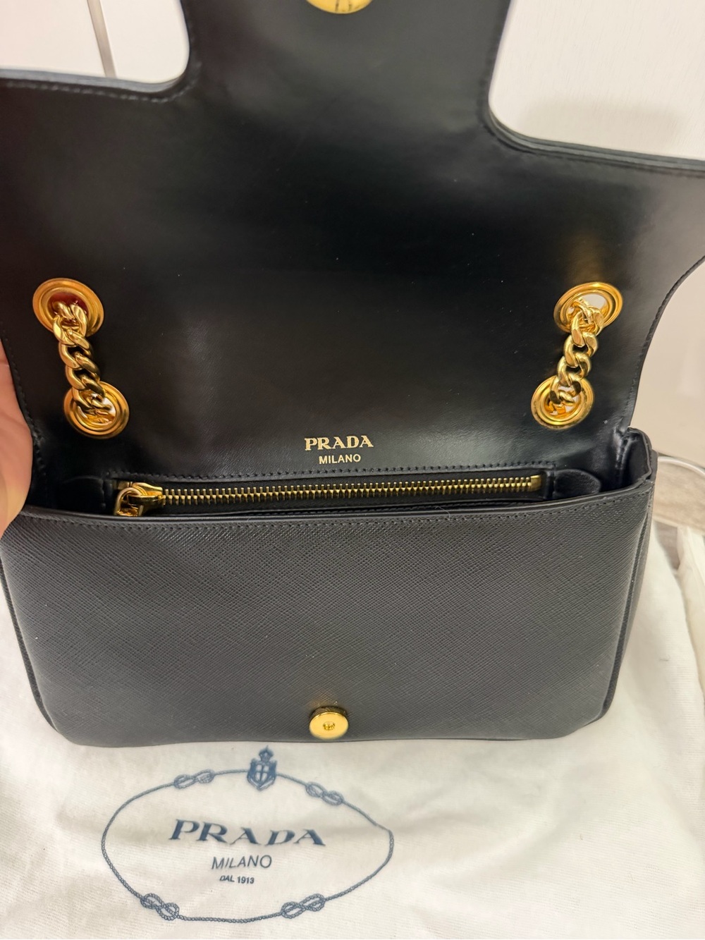 BNWOT Authentic Prada Pattina - Black Saffiano Leather Shoulder Bag - Picture 3 of 9